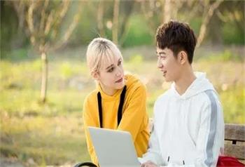 天津口語翻譯淺析同聲傳譯是什么意思？